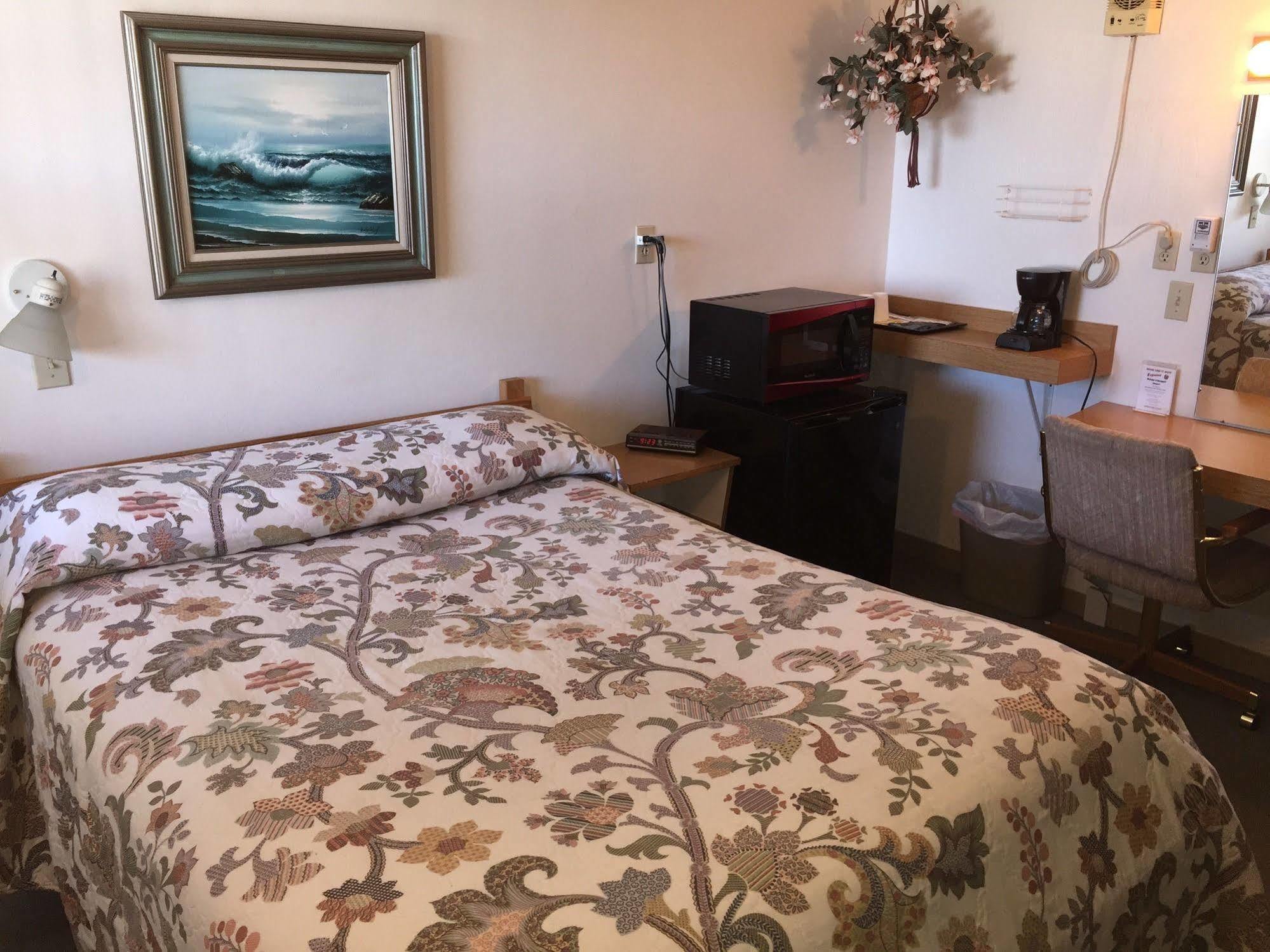 The Davenport Motel ภายนอก รูปภาพ