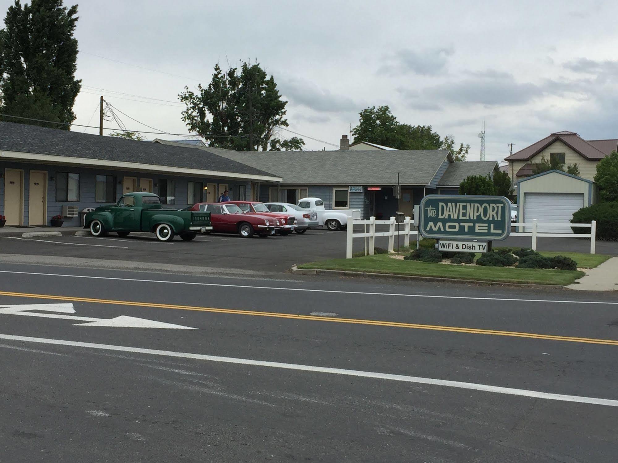The Davenport Motel ภายนอก รูปภาพ
